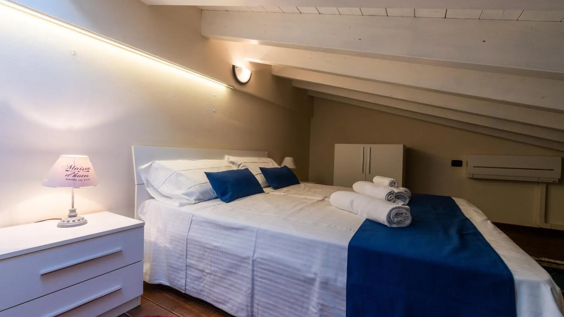 Loft Liana Apartment Peschiera del Garda 0*,