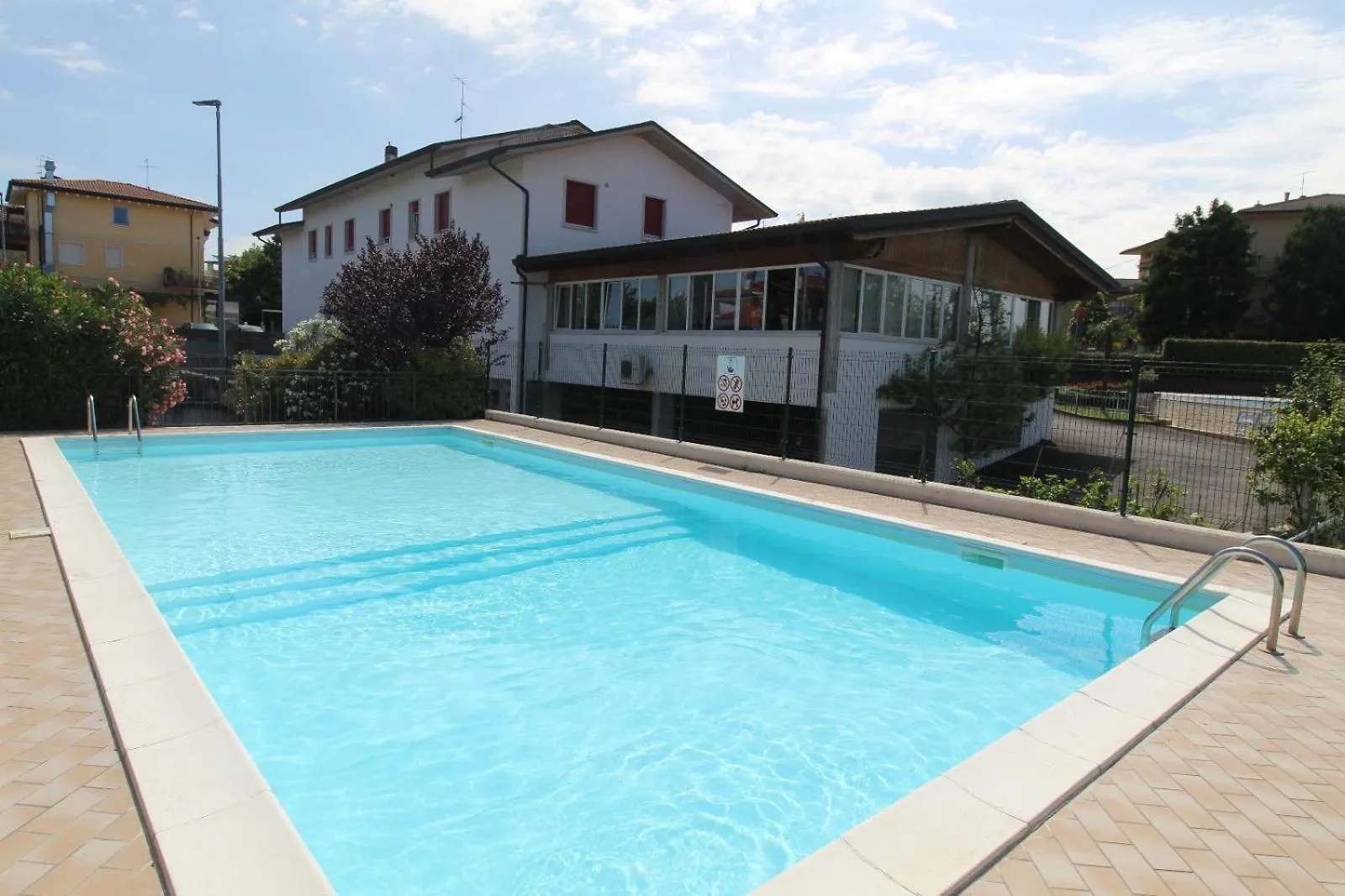 Loft Liana Apartment Peschiera del Garda 0*,  Italy